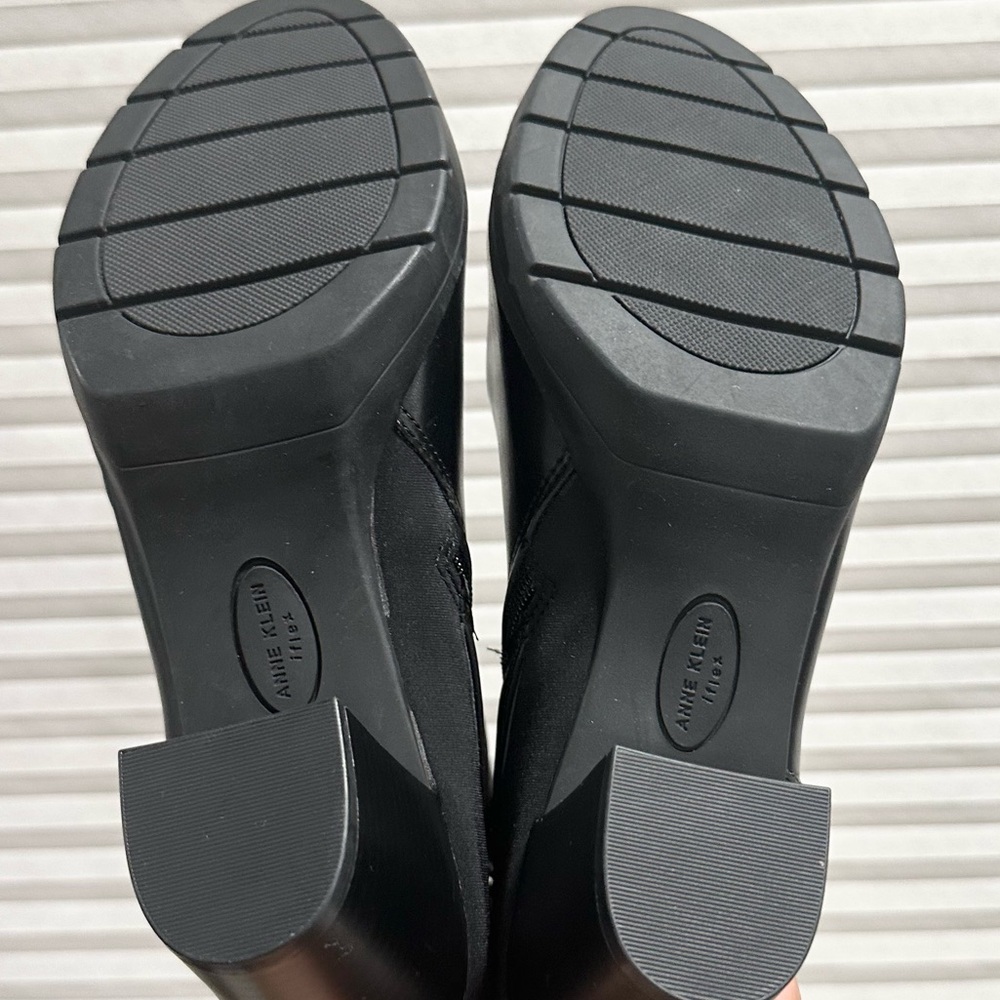 🌸ANNE KLEIN🌸 Riah Black Ankle Bootie Size:9.5 - Picture 13 of 13
